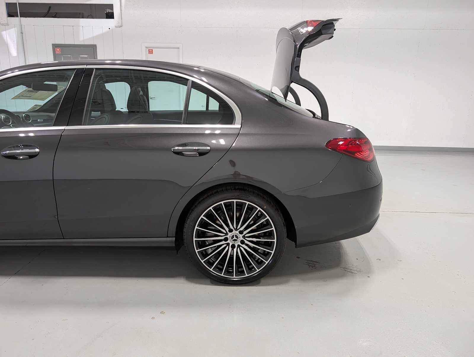 New 2026 Graphite Grey Metallic Mercedes-Benz C 300 image 8