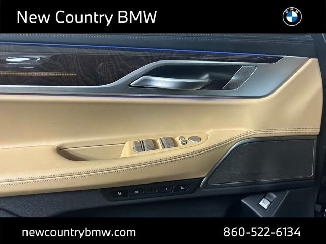 Used 2022 Black Sapphire Metallic BMW 750i xDrive image 12