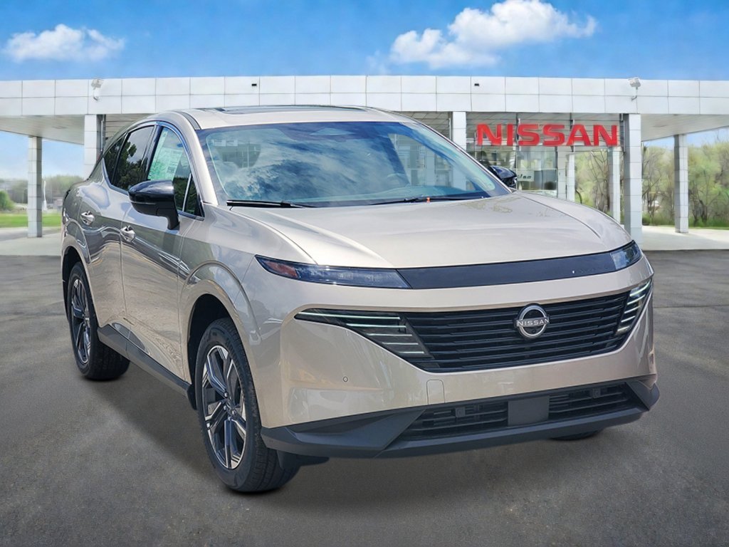 New 2026 Champagne Silver Metallic Nissan SL image 2