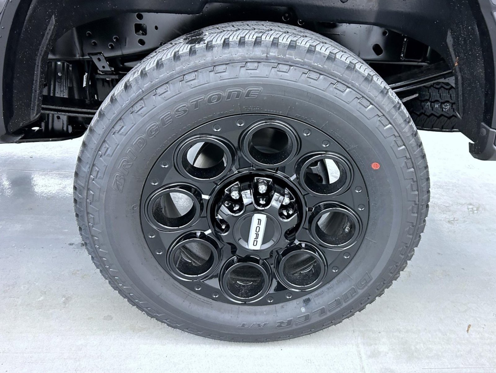 New 2026 Agate Black Metallic Ford XLT image 21