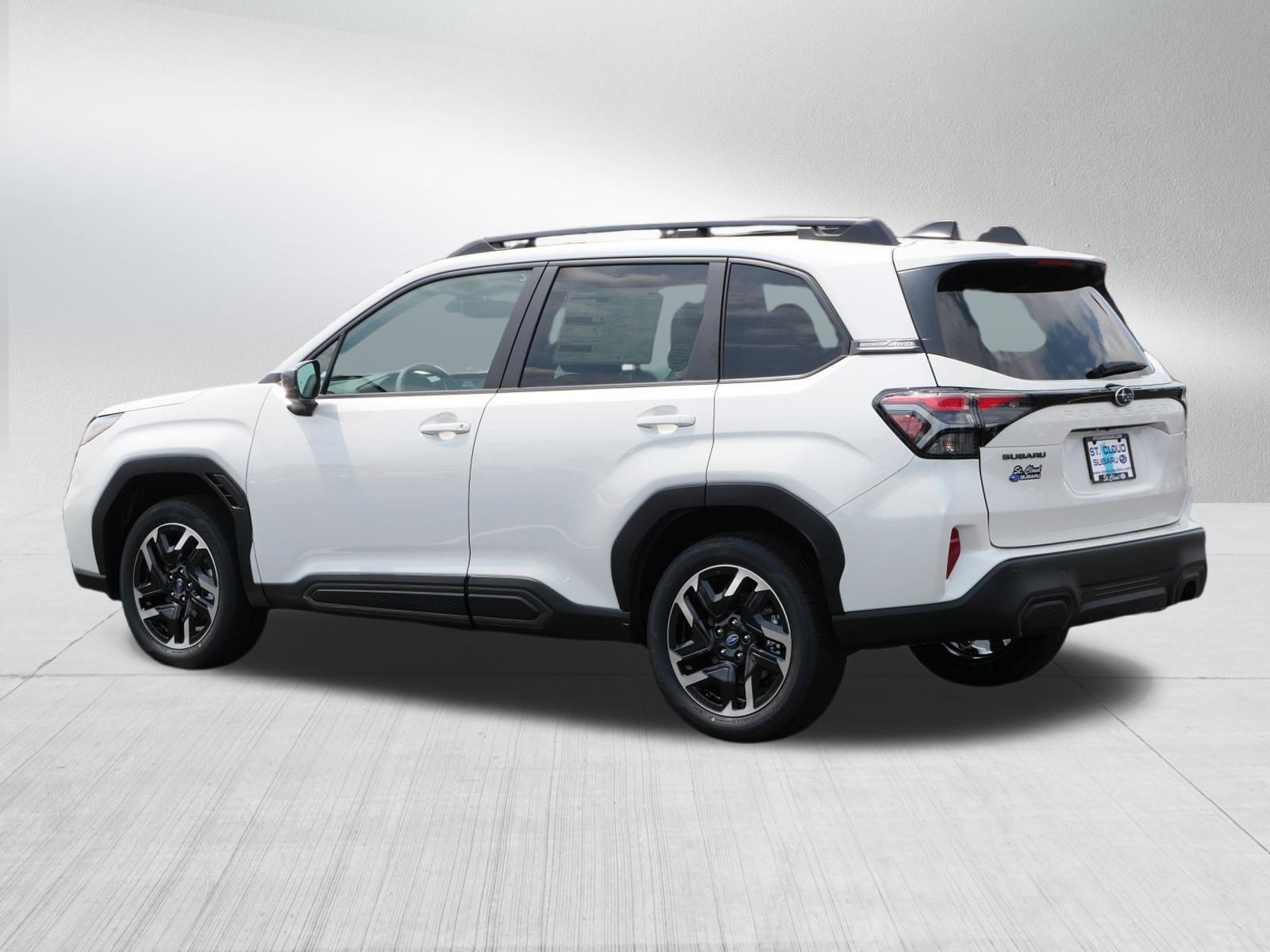 New 2026 CRYSTAL WHITE PEARL Subaru Limited image 3