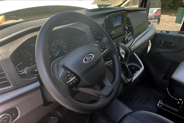 2025 Ford Transit Passenger Van XL - Photo 20