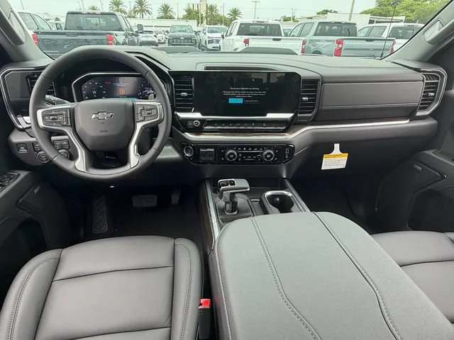 New 2026 Summit White Chevrolet LT Trail Boss image 8
