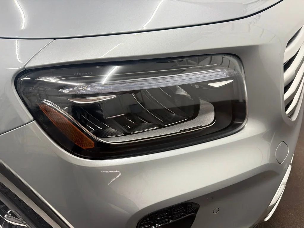New 2026 Silver Mercedes-Benz GLB 250 image 10