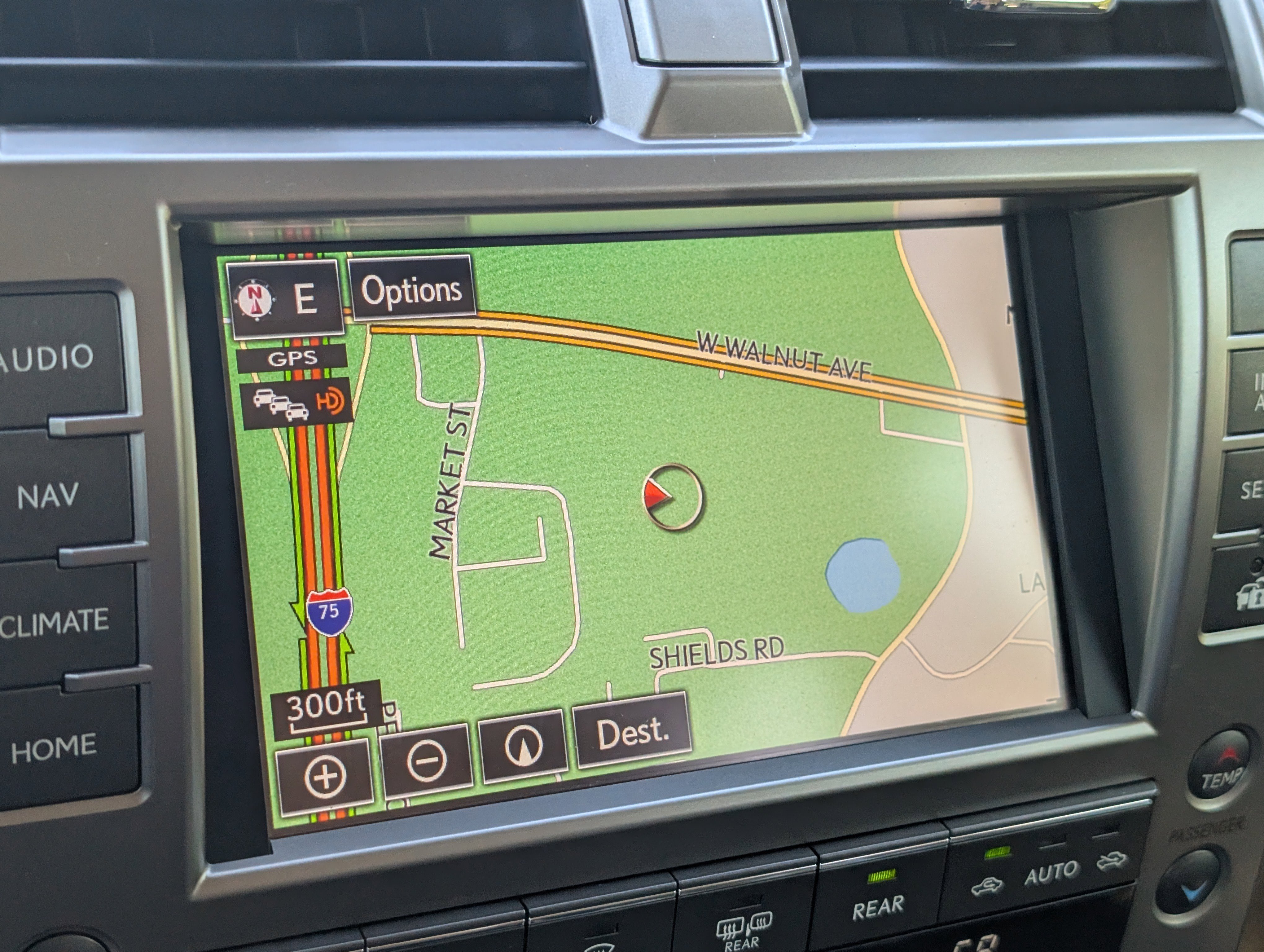 Used 2017 Starfire Pearl Lexus 460 image 19
