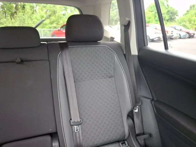 Used 2021 Gray Volkswagen 2.0T S image 20
