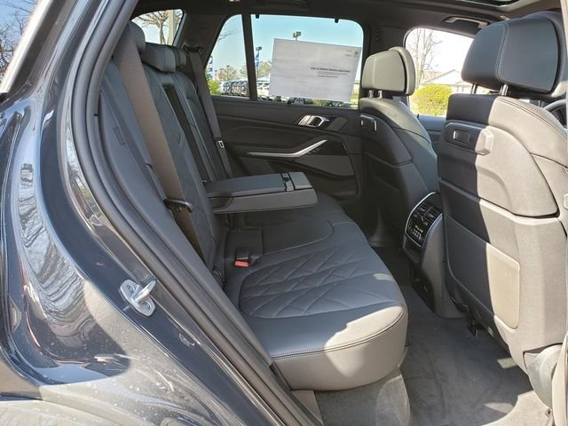2026 BMW X5 40i - Photo 16