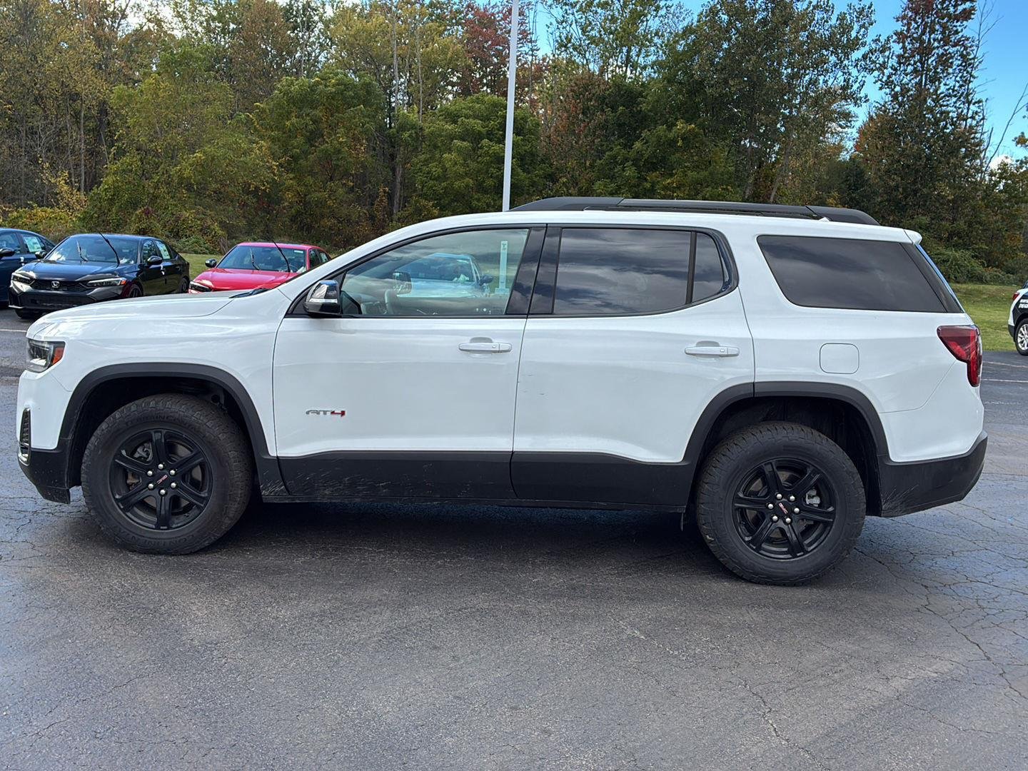 Used 2023 Summit White GMC AT4 image 19