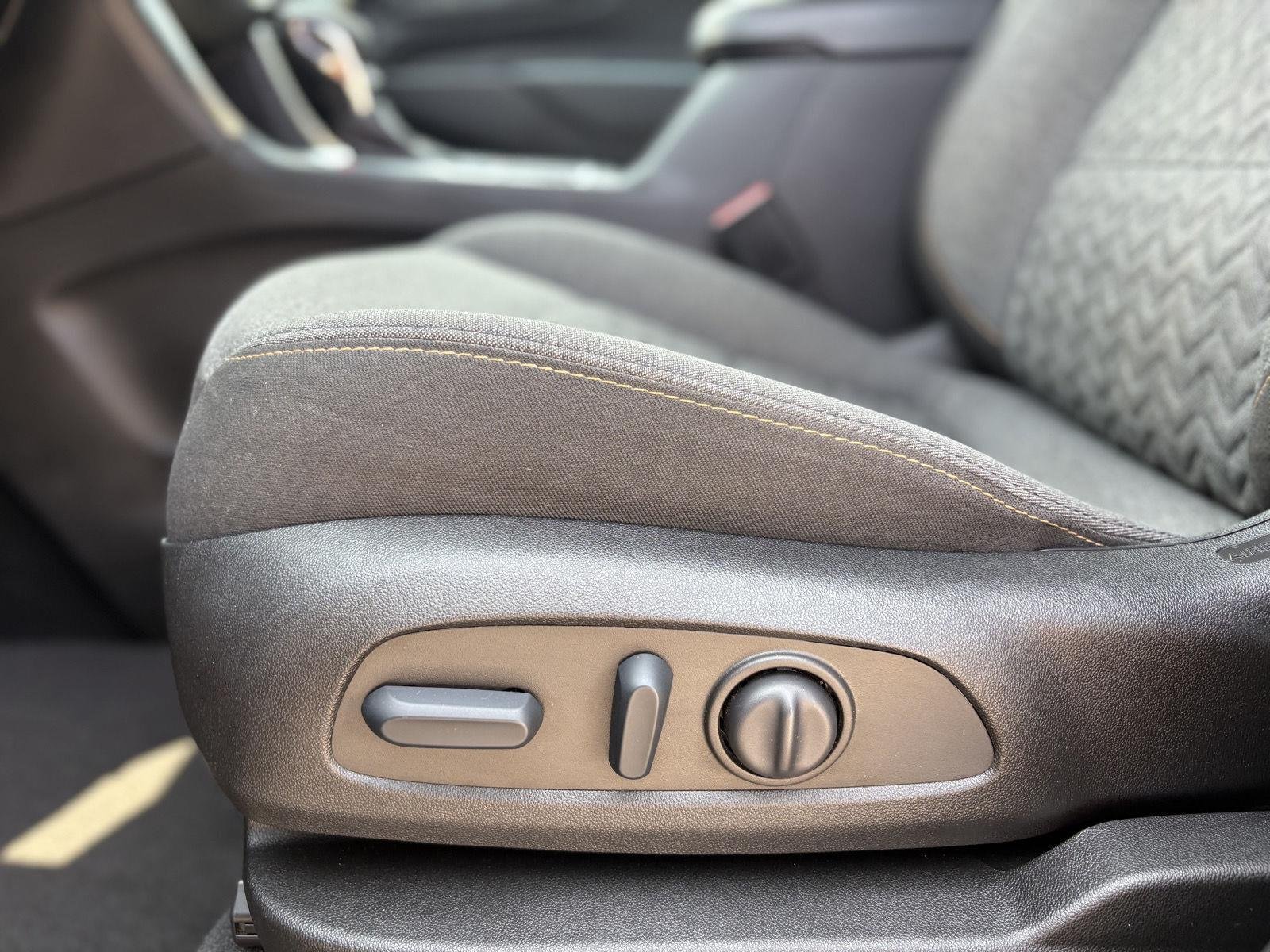 Used 2022 Iron Gray Metallic Chevrolet LT image 10