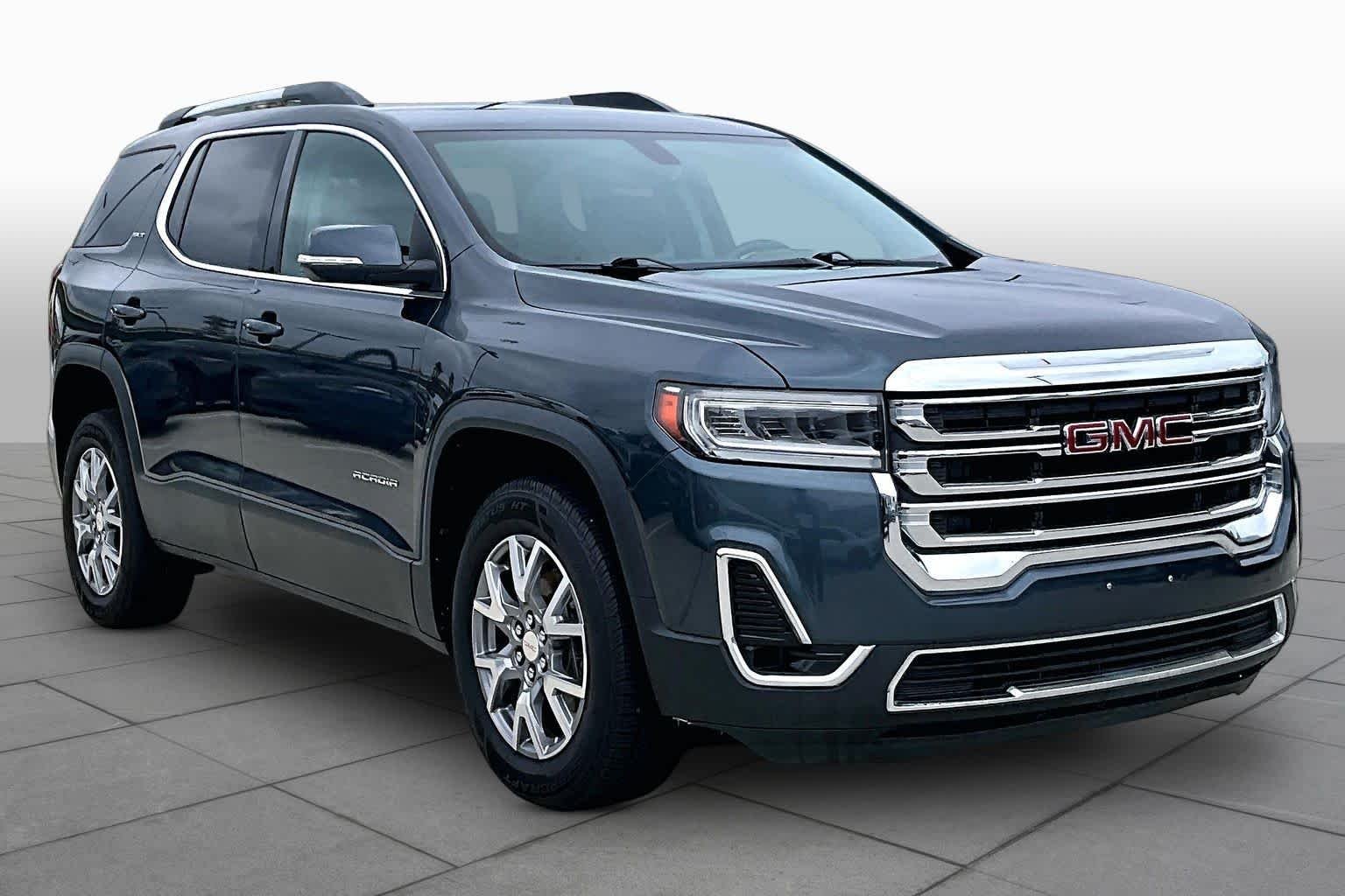 Used 2020 Dark Sky Metallic GMC SLT image 3