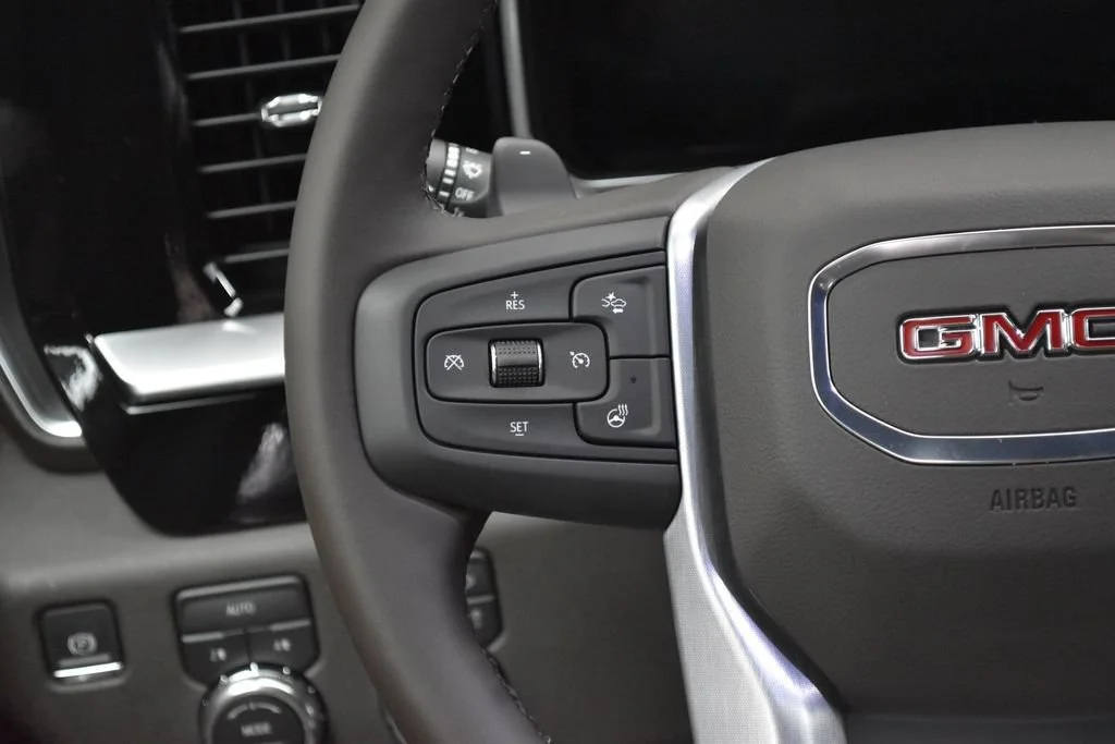 2026 GMC Sierra 1500 SLT - Photo 9