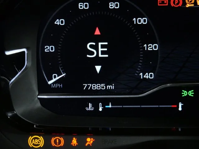 Certified Used 2023 White GMC Denali image 26