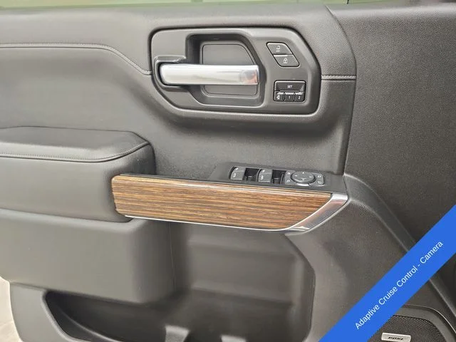 Used 2020 Iridescent Pearl Tricoat Chevrolet High Country image 33