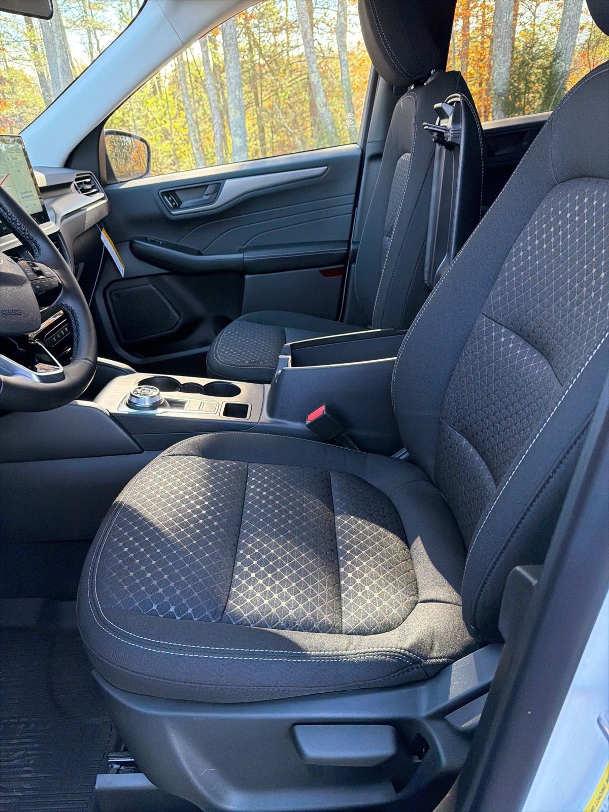 New 2026 Oxford White Ford Active® image 16
