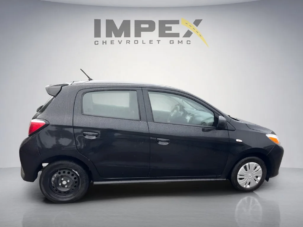 Used 2024  Mitsubishi ES image 6