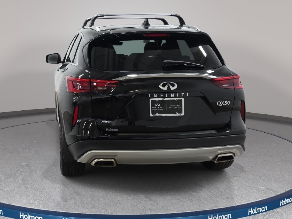 Certified Used 2023 Mineral Black INFINITI SENSORY AWD image 6
