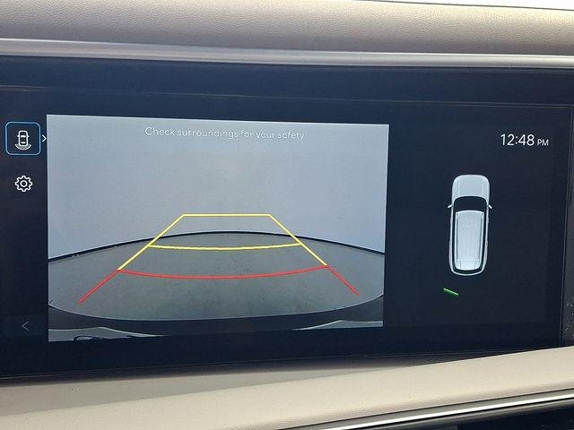 New 2026 White Hyundai SE FWD image 22