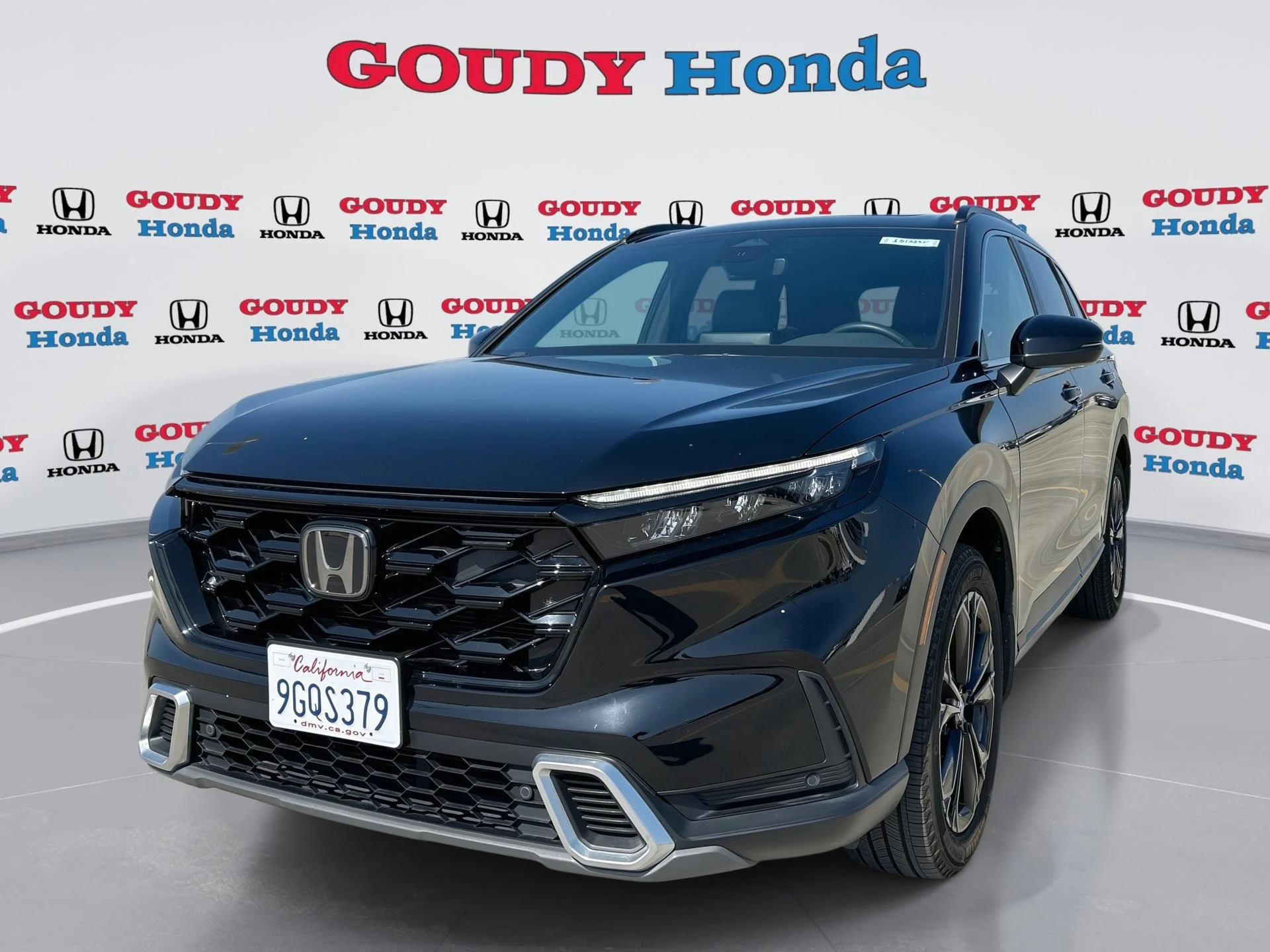 2023 Honda CR-V Hybrid Sport Touring AWD's photo