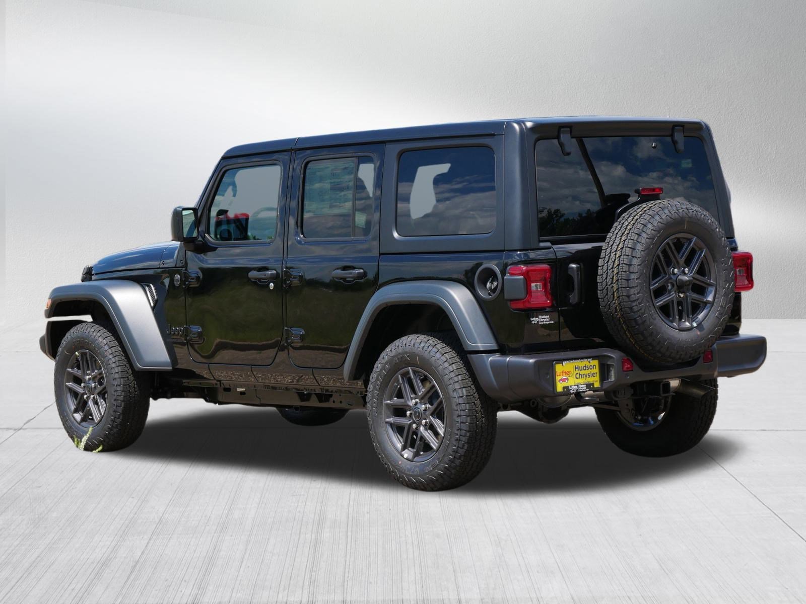 2025 Jeep Wrangler 4-Door Sport S - Photo 3