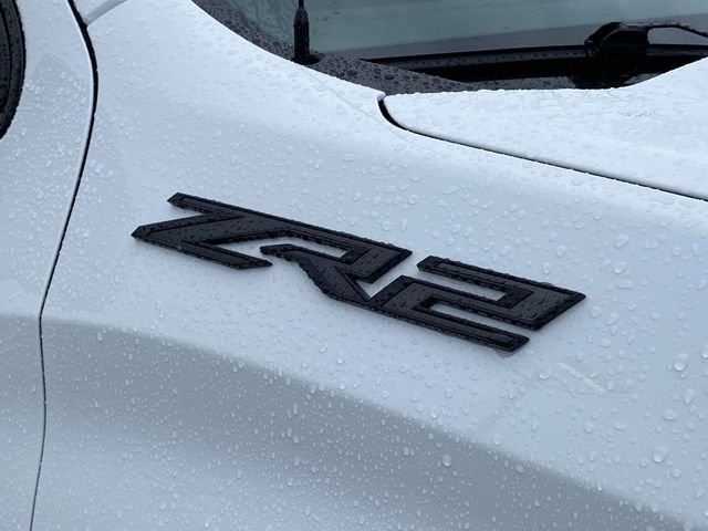 Used 2025 White Chevrolet ZR2 image 26