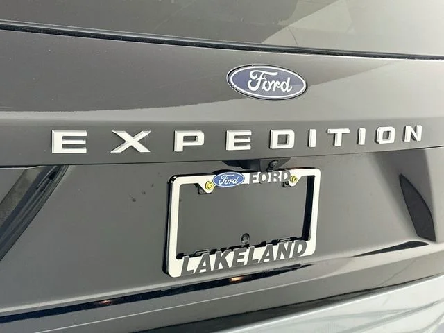 Certified Pre-Owned 2025 Ford Expedition Active