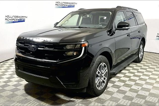 Certified Used 2025 Black Metallic Ford Active image 28