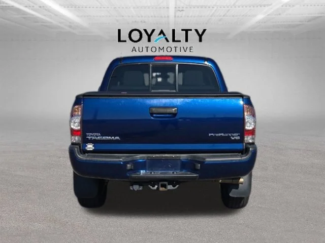 Used 2015 Blue Toyota PreRunner image 4