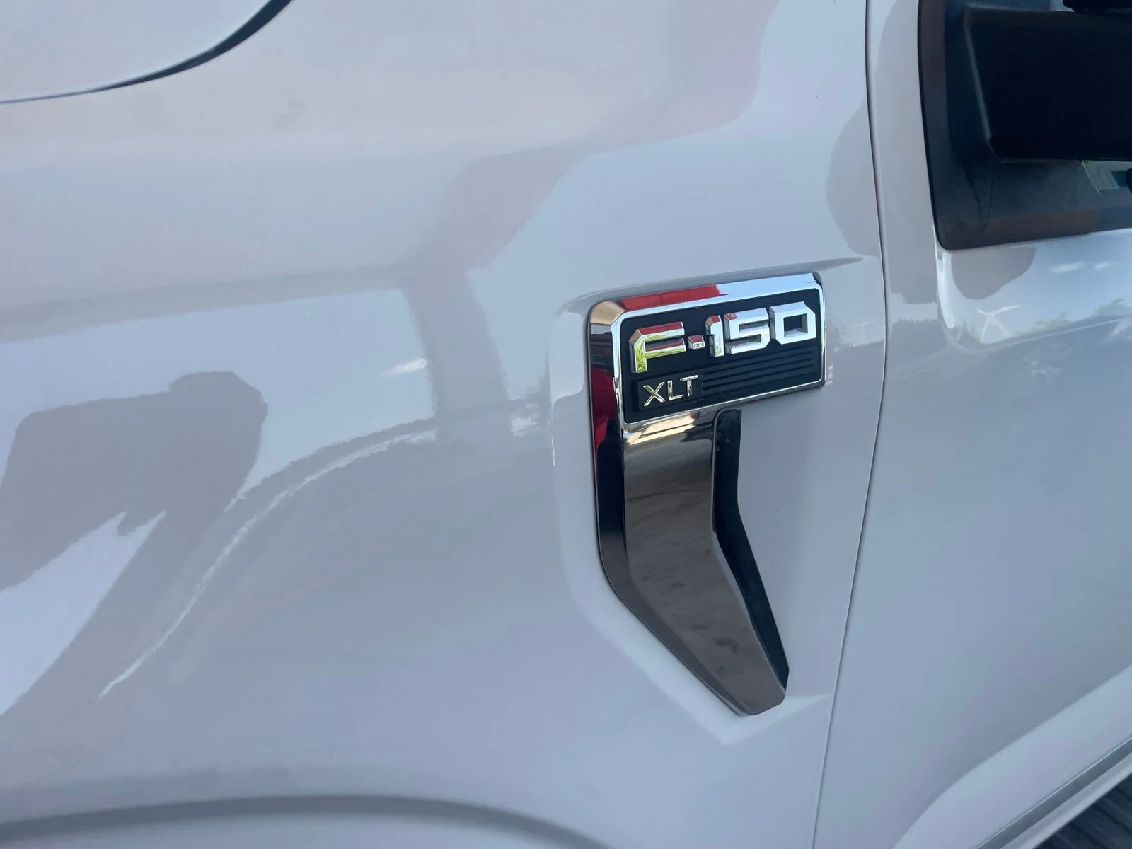 Used 2024 White Ford XLT image 24