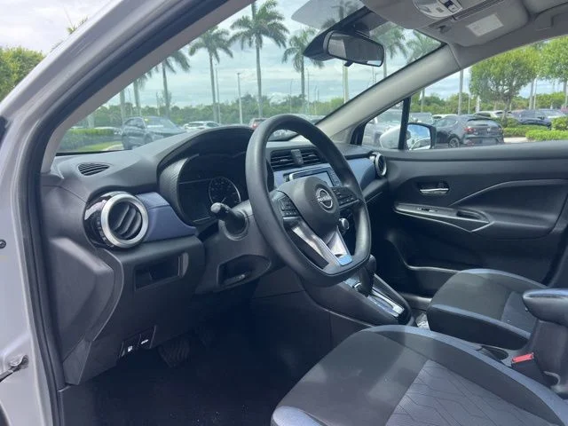 Used 2024 Silver Nissan 1.6 SV image 12