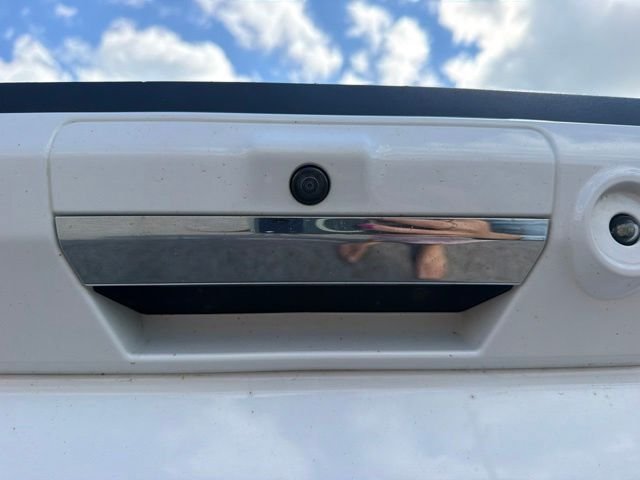 Used 2021 White Ford XLT image 12