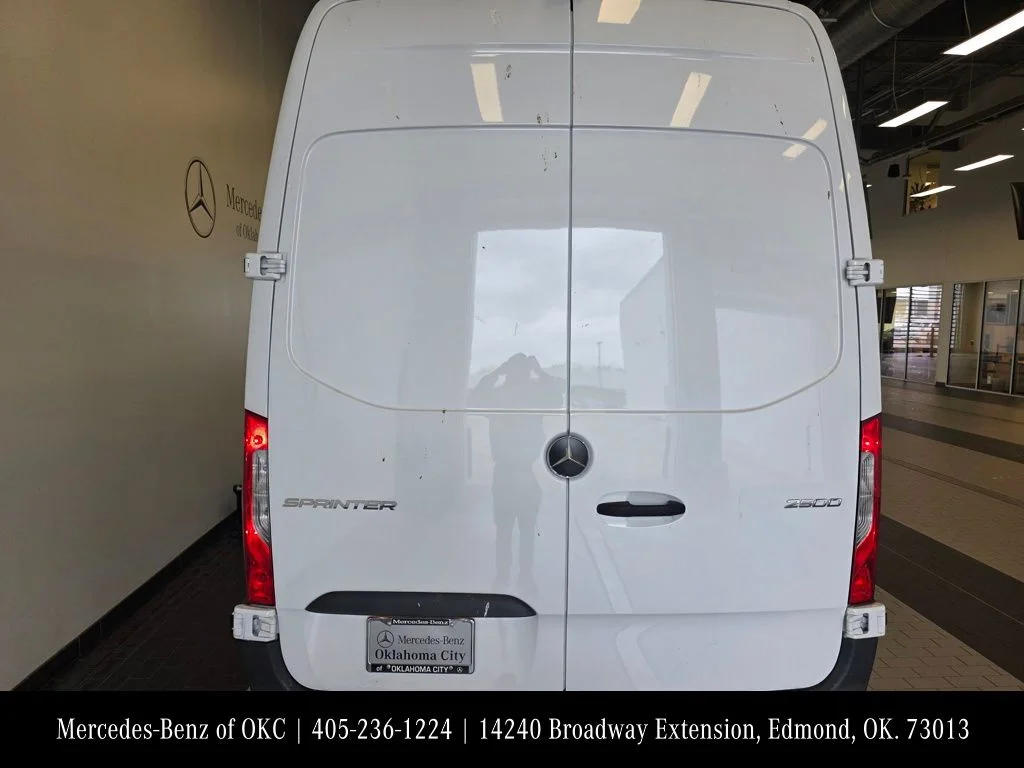 New 2025 White Mercedes-Benz Cargo 170 WB image 6