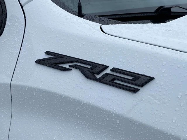 Used 2025 White Chevrolet ZR2 image 26