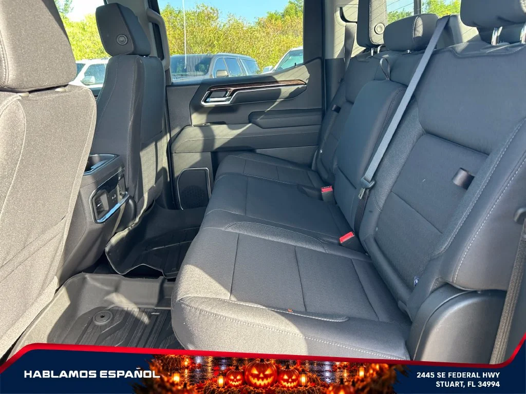 New 2026 Onyx Black GMC Elevation image 11