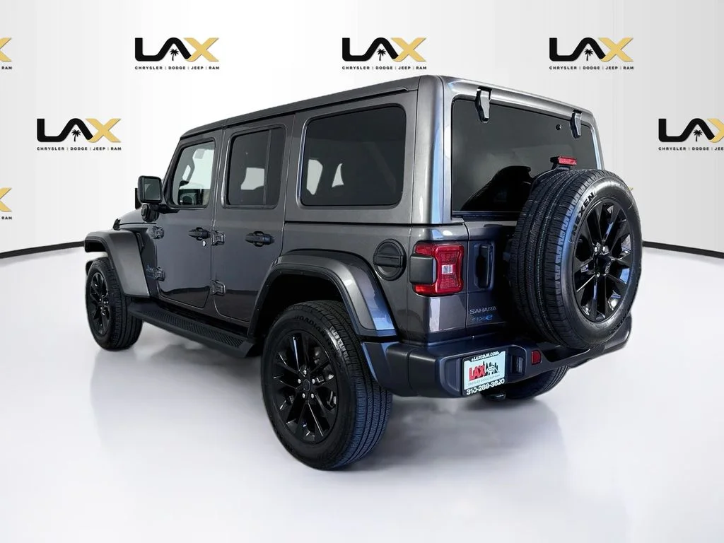 Used 2025 Gray Jeep Sahara 4xe image 5