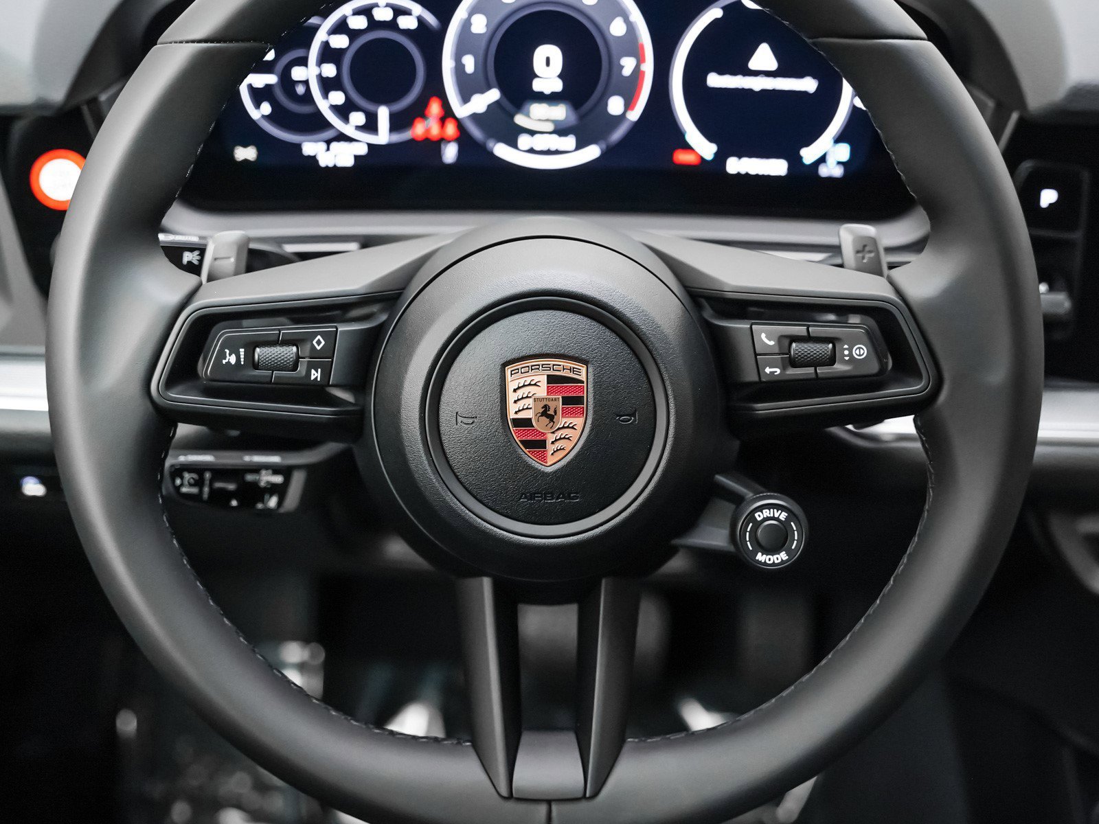 2026 Porsche Cayenne Coup E-Hybrid - Photo 17