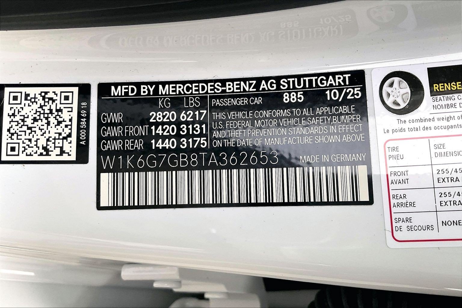 New 2026 MANUFAKTUR Moonlight White Metallic Mercedes-Benz S 580 image 25