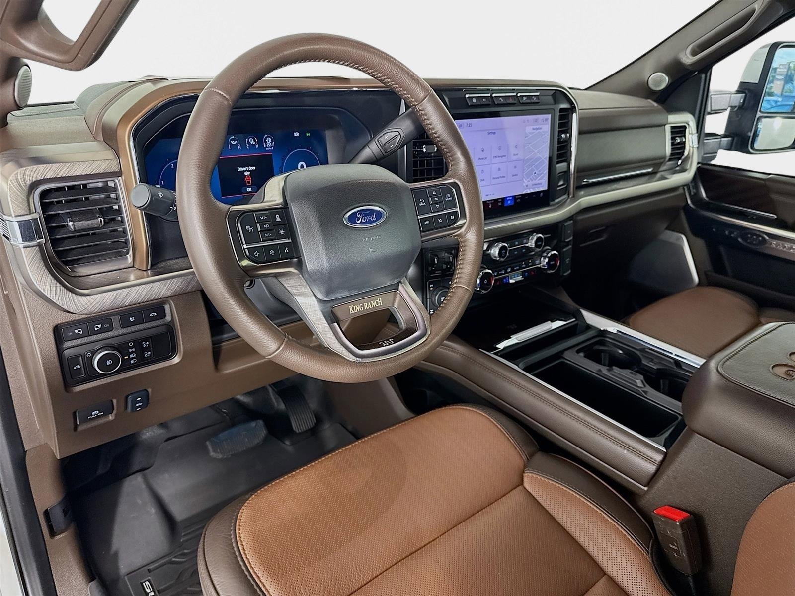 Used 2024 White Metallic Ford King Ranch image 9