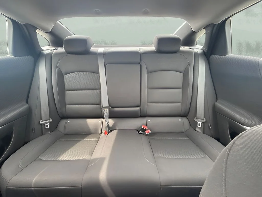 Used 2022 White Chevrolet LT image 6