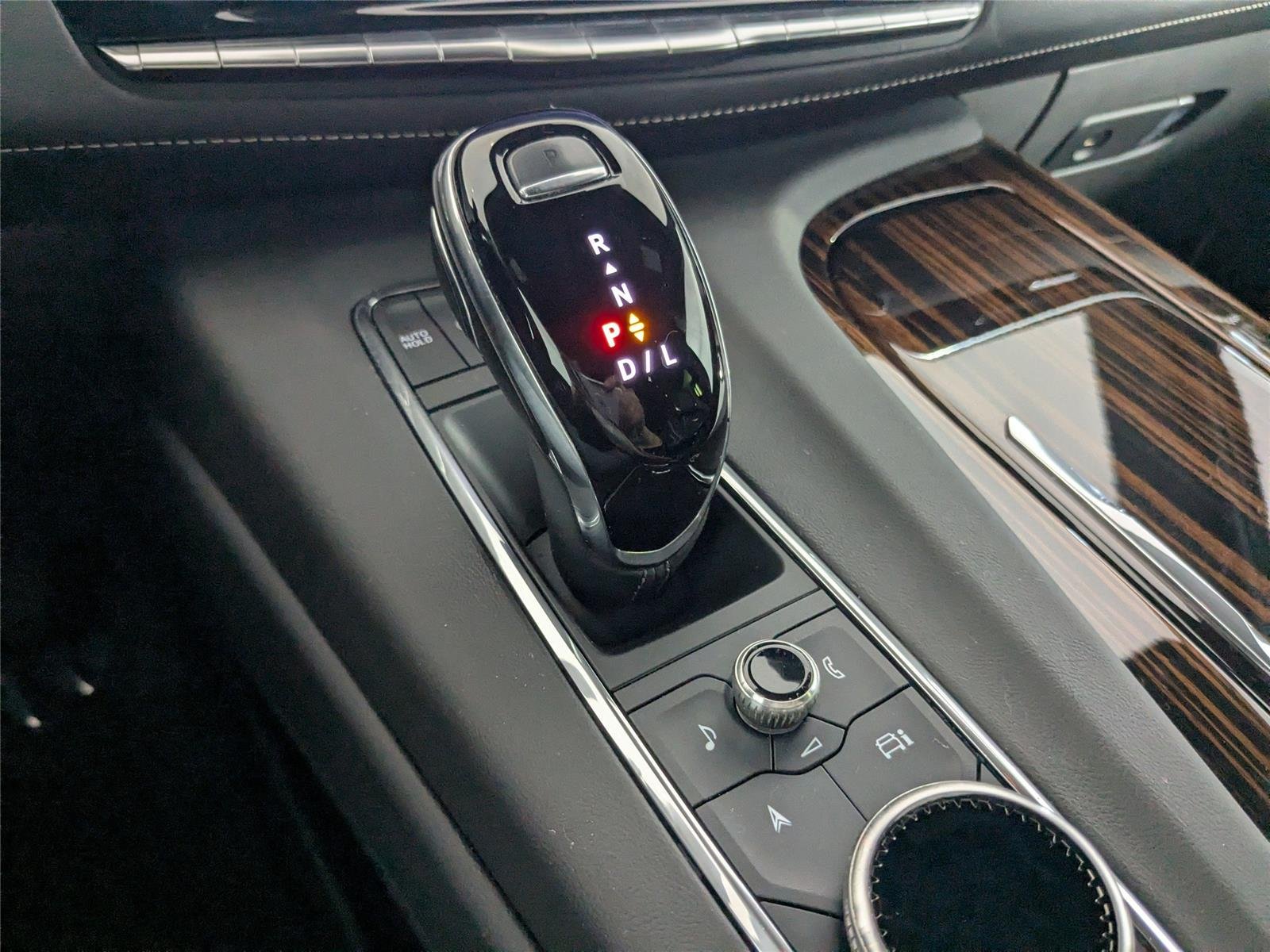 2023 Cadillac Escalade ESV Premium Luxury - Photo 24