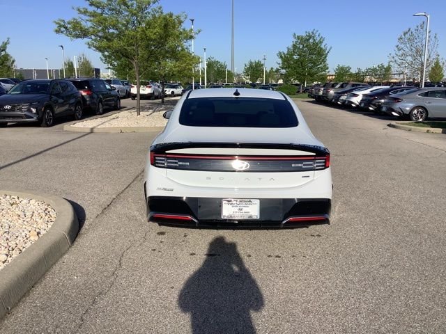 Certified Used 2025 White Hyundai SEL image 5