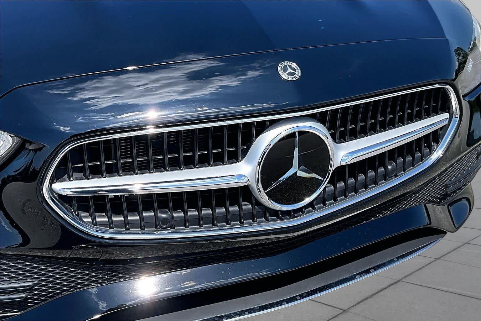 Used 2026 Black Mercedes-Benz C 300 image 30