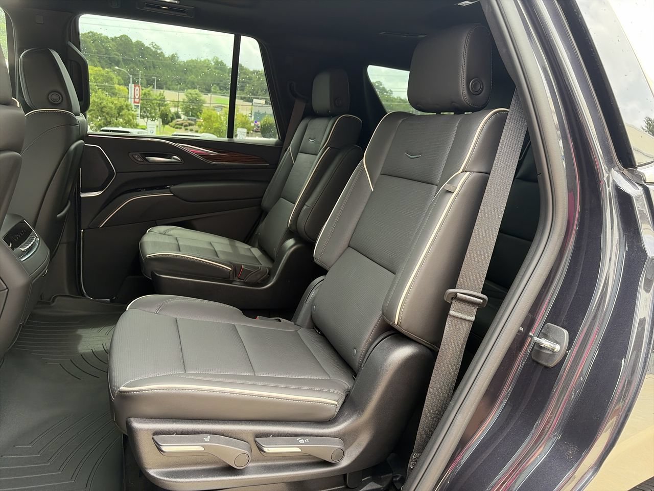 Used 2024 Galactic Gray Metallic Cadillac 4WD Premium Luxury image 31