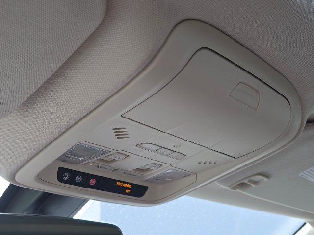 2017 Cadillac XT5 Luxury - Photo 37