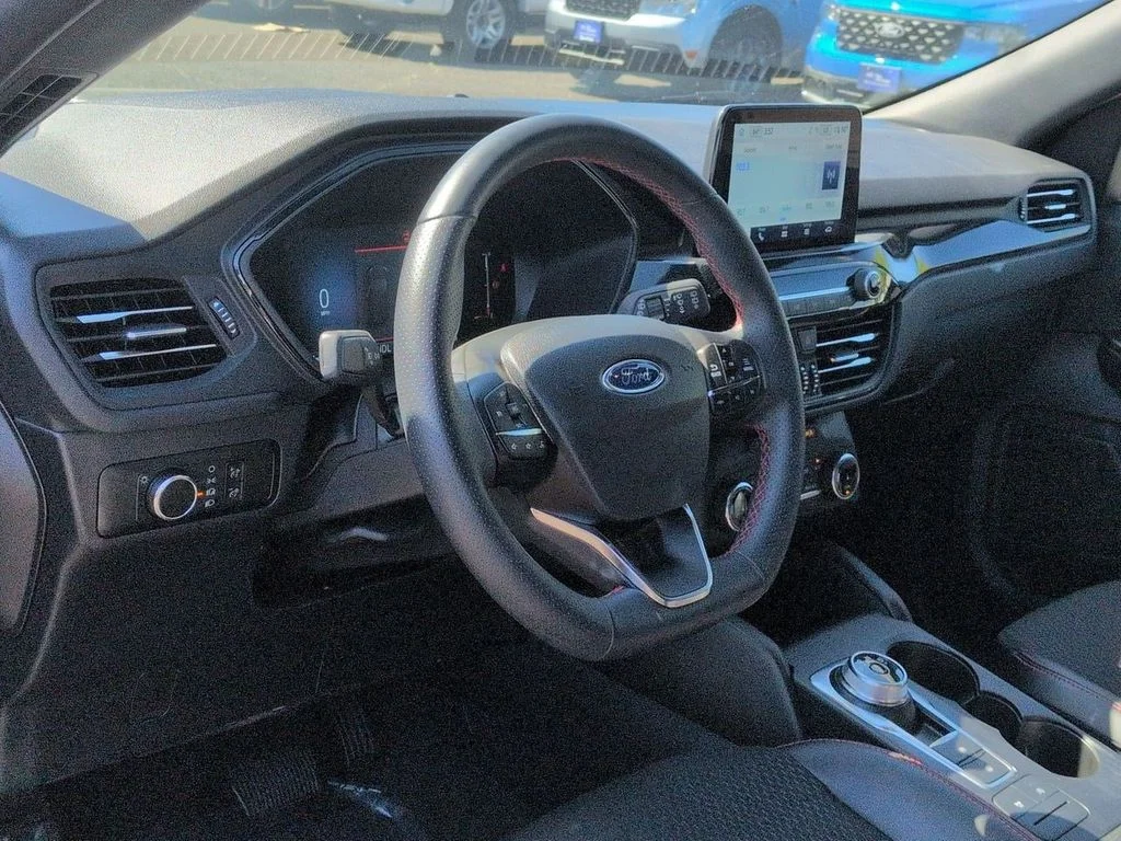 Used 2025 Gray Metallic Ford ST-Line image 11