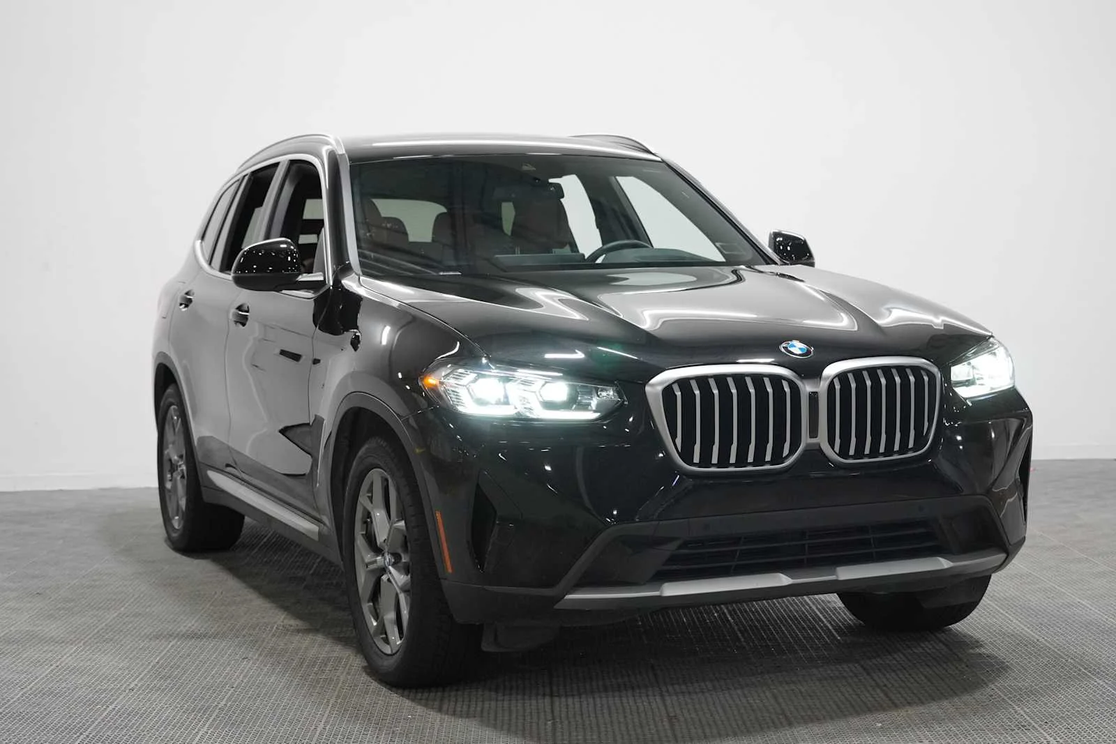 Certified Used 2024 Black Sapphire Metallic BMW sDrive30i image 3