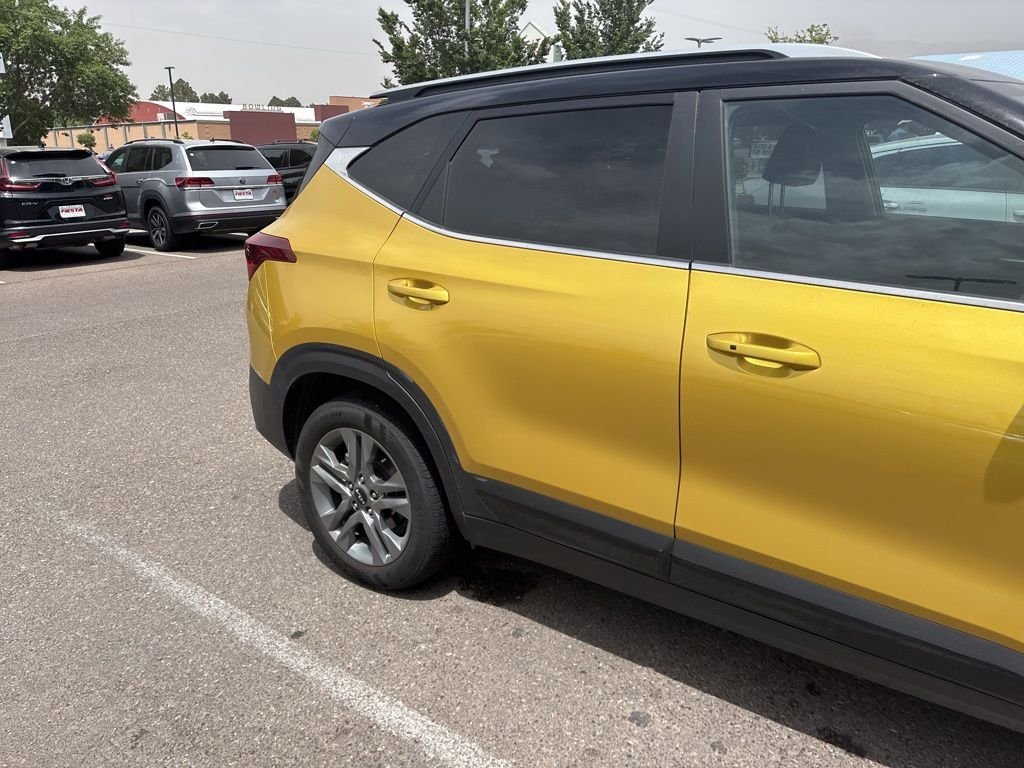 Certified Used 2022 Yellow Kia S image 13