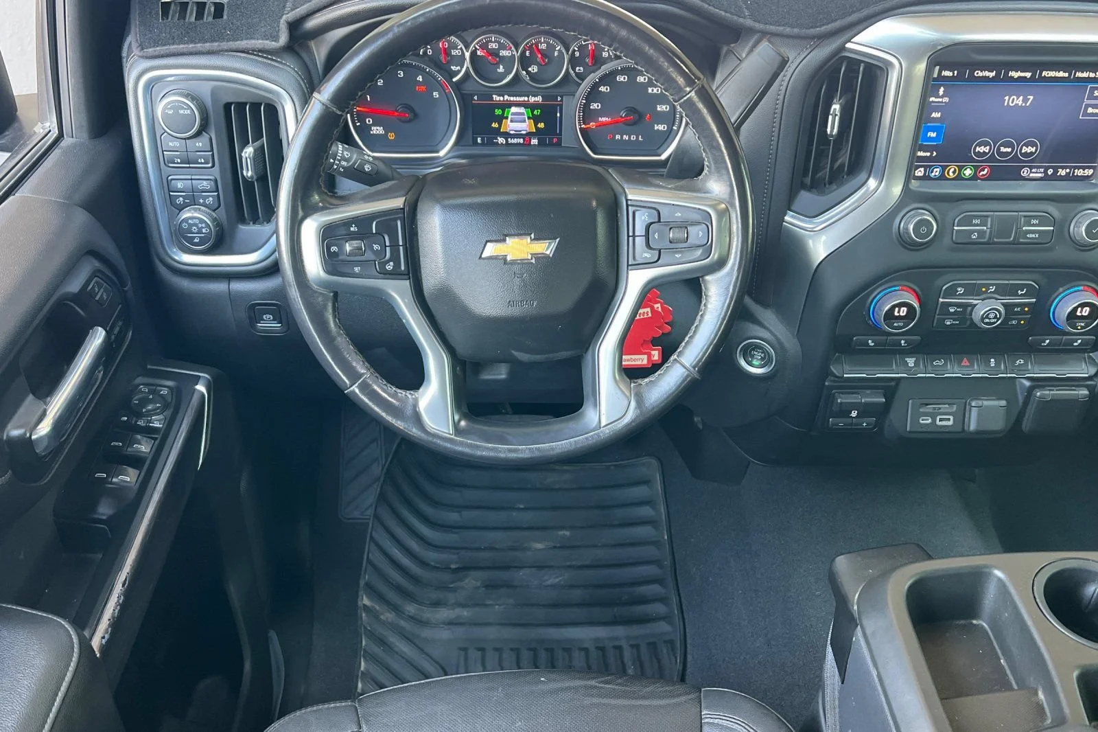 Used 2022 GREENSTONE METALLIC Chevrolet LTZ image 14