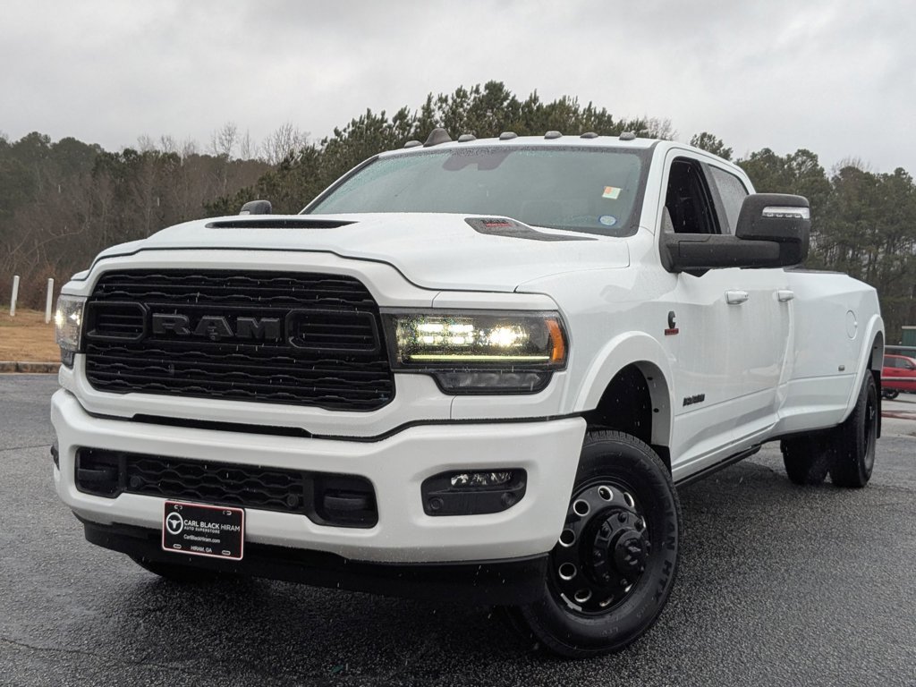 2024 RAM 3500 Limited 4X4 Crew Cab LWB's photo