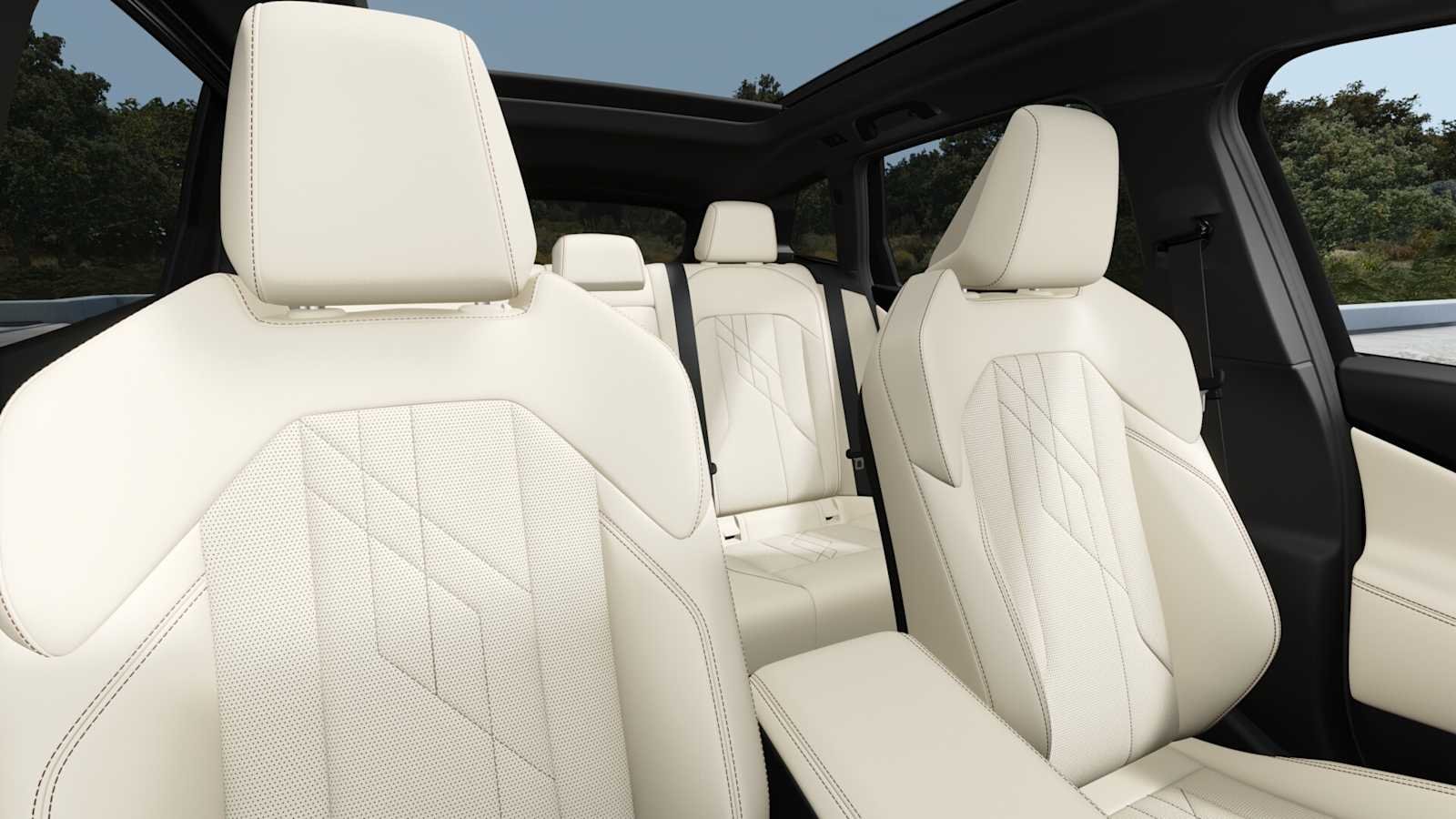 Used 2026 Alpine White BMW M50 xDrive image 5