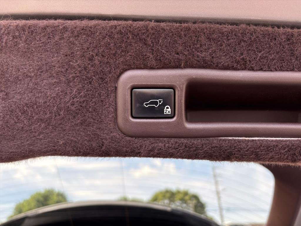 Used 2017 Nebula Gray Pearl Lexus 350 image 22